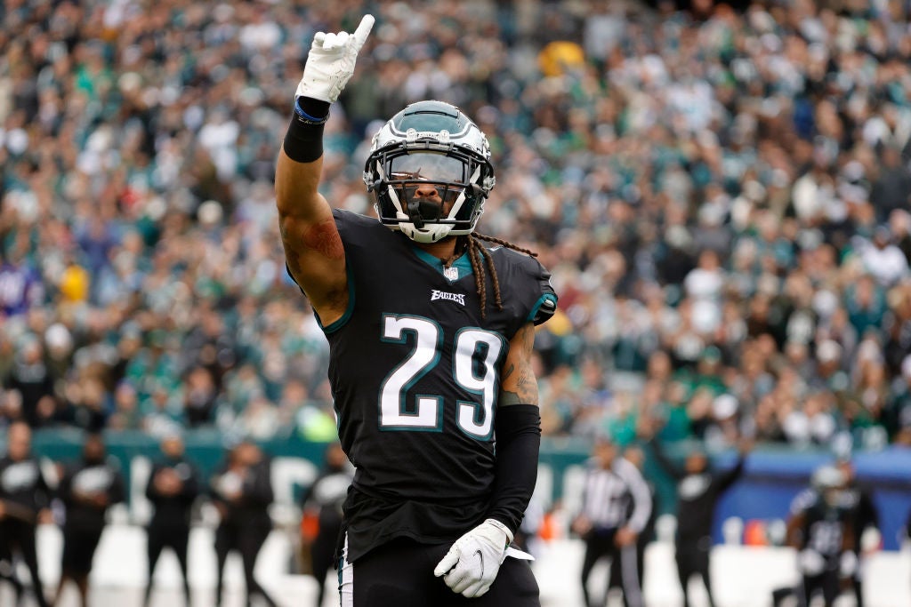 PHILADELPHIA, PENNSYLVANIA - NOVEMBER 21: Avonte Maddox #29 of the Philadelphia Eagles celebrates against the New Orleans Saints at Lincoln Financial Field on November 21, 2021 in Philadelphia, Pennsylvania.