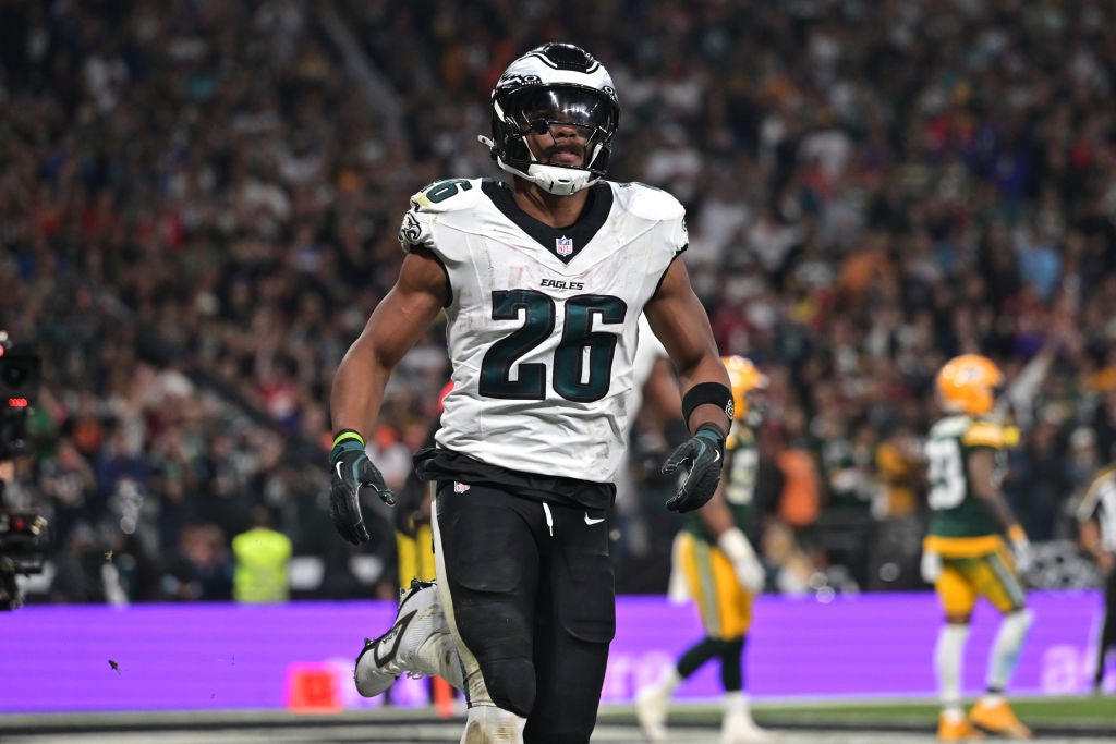 Saquon Barkley #26 of the Philadelphia Eagles celebrates after a touchdown during the second quarter against the Green Bay Packers at Arena Corinthians on September 06, 2024 in Sao Paulo, Brazil. 