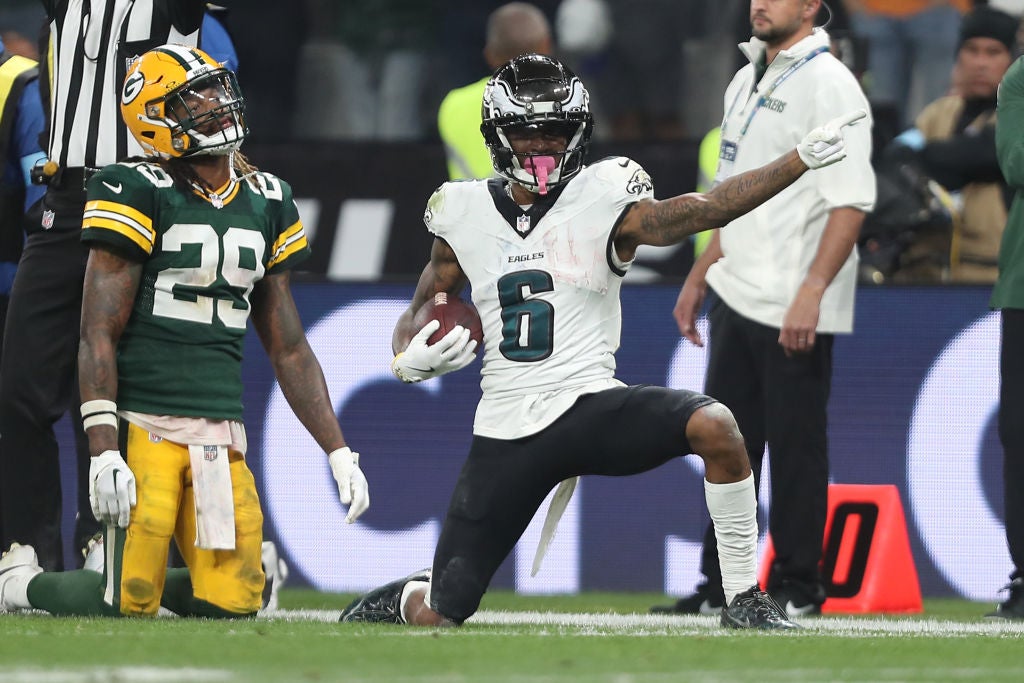 SAO PAULO, BRAZIL - SEPTEMBER 06: DeVonta Smith #6 of the Philadelphia Eagles reacts after a first down during the fourth quarter against the Green Bay Packers at Arena Corinthians on September 06, 2024 in Sao Paulo, Brazil.