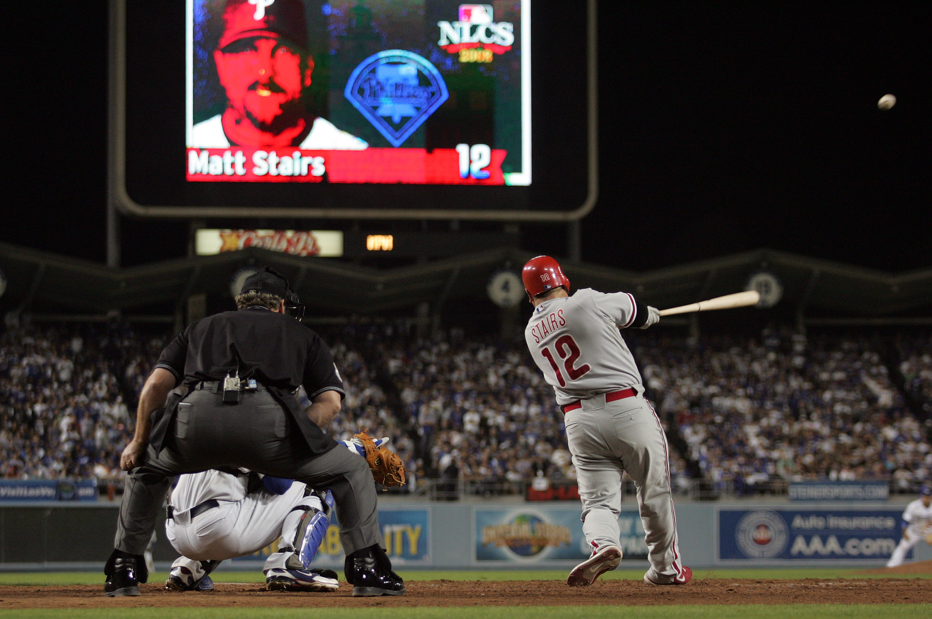 Pat Burrell to throw out first pitch before NLCS Game 4