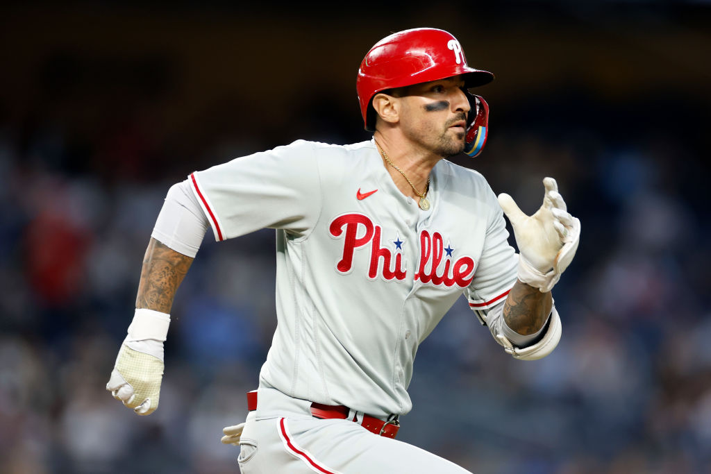 WOW! VIERLING'S 5-FOR-5 AND WALK-OFF WINS IT FOR PHILS