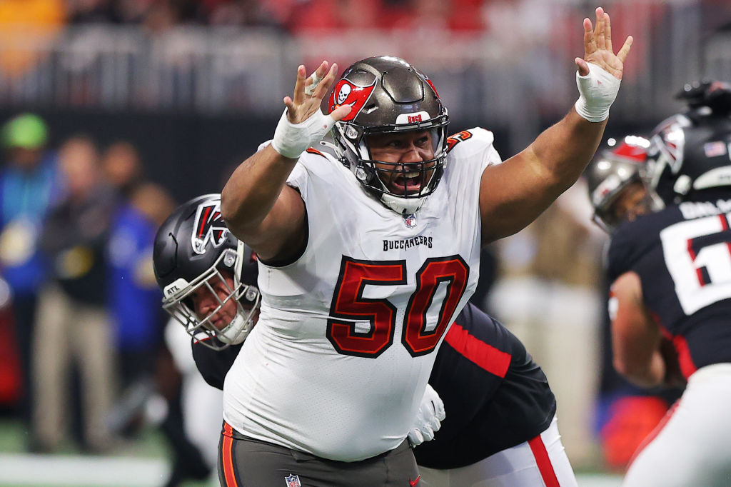 Roundup: Buccaneers exercise fifth-year option on DT Vita Vea