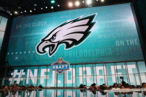 The 2018 NFL Draft produced a surprisingly memorable moment between NFC East rivals Philadelphia Eagles and Dallas Cowboys.