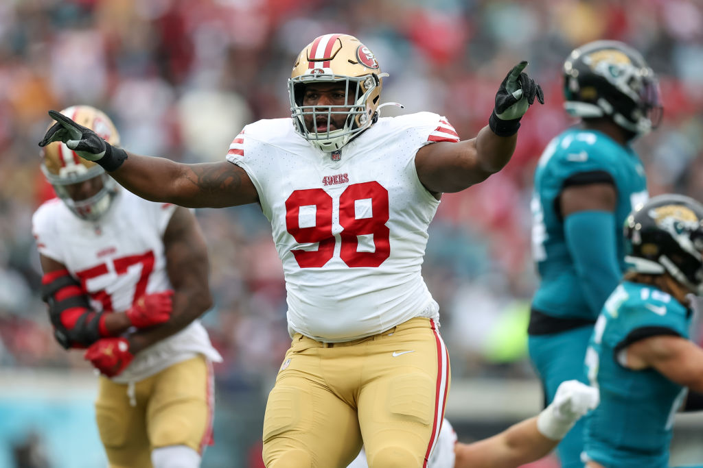 JACKSONVILLE, FLORIDA - NOVEMBER 12: Javon Hargrave #98 of the San Francisco 49ers celebrates a sack against the Jacksonville Jaguars during the game at EverBank Field on November 12, 2023 in Jacksonville, Florida. 