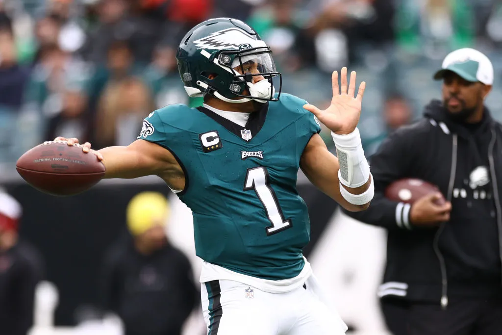 PHILADELPHIA, PENNSYLVANIA - DECEMBER 31: Jalen Hurts #1 of the Philadelphia Eagles warms up before the game against the Arizona Cardinals at Lincoln Financial Field on December 31, 2023 in Philadelphia, Pennsylvania. 