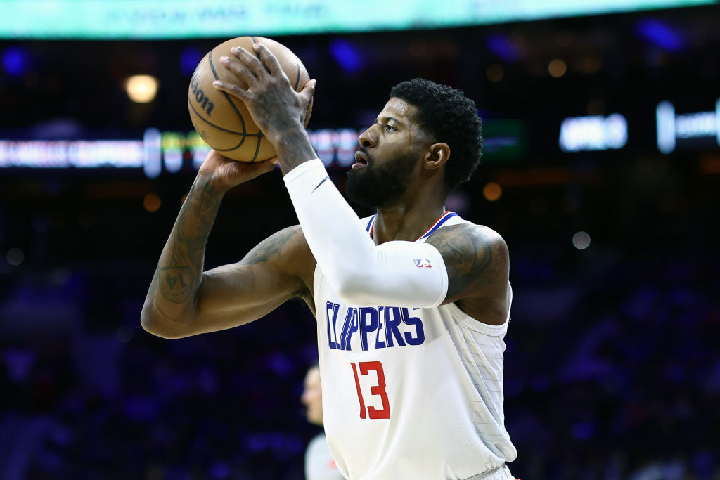 PHILADELPHIA, PENNSYLVANIA - MARCH 27: Paul George #13 of the LA Clippers shoots during the first quarter against the Philadelphia 76ers at the Wells Fargo Center on March 27, 2024 in Philadelphia, Pennsylvania. 