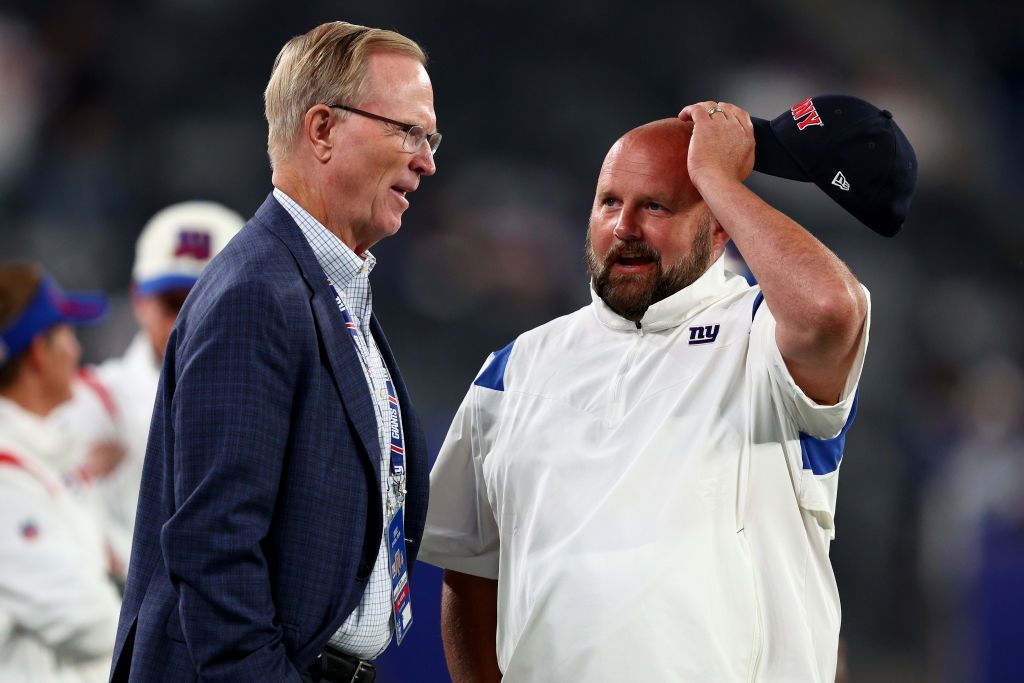 EAST RUTHERFORD, NEW JERSEY - SEPTEMBER 26: (L-R) President and CEO John K. Mara of the New York Giants talks with head coach Brian Daboll prior to the game against the Dallas Cowboys at MetLife Stadium on September 26, 2022 in East Rutherford, New Jersey. 