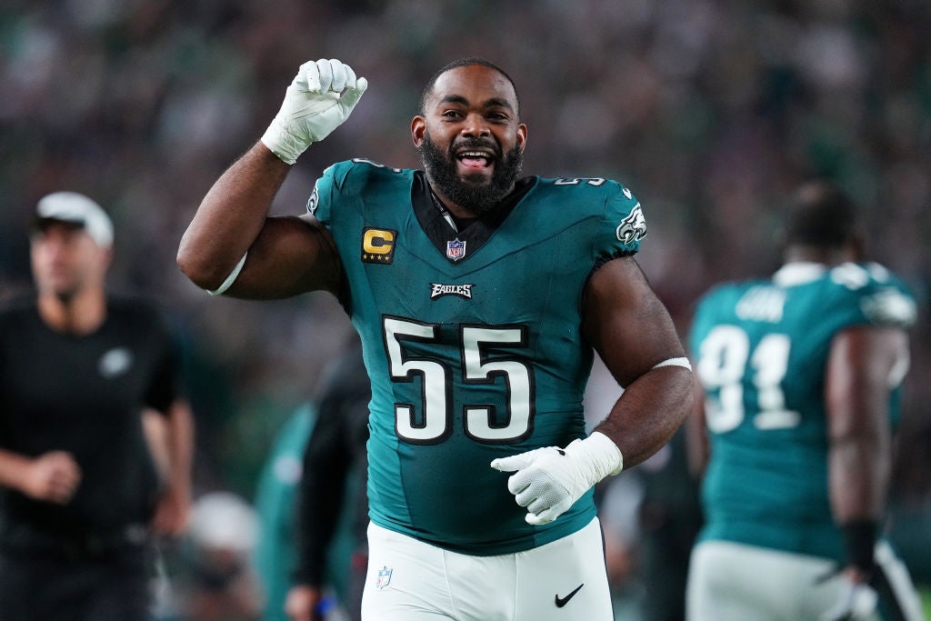 PHILADELPHIA, PENNSYLVANIA - SEPTEMBER 14: Brandon Graham #55 of the Philadelphia Eagles celebrates after the second quarter against the Minnesota Vikings at Lincoln Financial Field on September 14, 2023 in Philadelphia, Pennsylvania. 