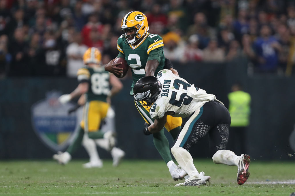 SAO PAULO, BRAZIL - SEPTEMBER 06: Zack Baun #53 of the Philadelphia Eagles sacks Malik Willis #2 of the Green Bay Packers during the fourth quarter to end the game at Arena Corinthians on September 06, 2024 in Sao Paulo, Brazil.