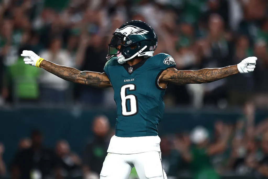 PHILADELPHIA, PENNSYLVANIA - SEPTEMBER 16: DeVonta Smith #6 of the Philadelphia Eagles celebrates after scoring a touchdown against the Atlanta Falcons during the second quarter in the game at Lincoln Financial Field on September 16, 2024 in Philadelphia, Pennsylvania.